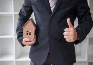 Flipper – kim jest, ile zarabia, czy to opłacalny interes?