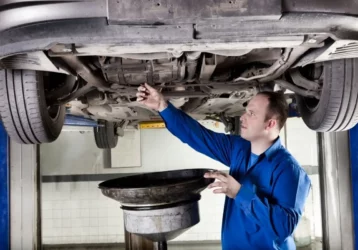 Ile trwa wymiana oleju w samochodzie? Wszystko, co musisz wiedzieć!