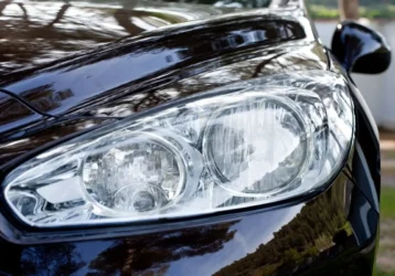 Światła do jazdy dziennej – kiedy można stosować i co mówią przepisy?